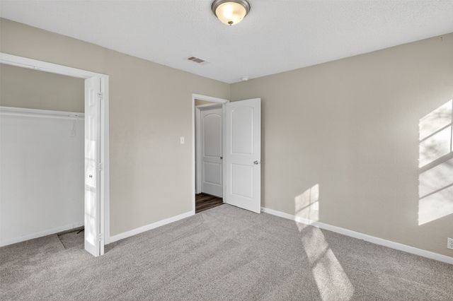 701 Harrison Lane, Hurst, TX 76053