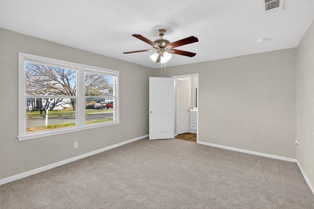 701 Harrison Lane, Hurst, TX 76053