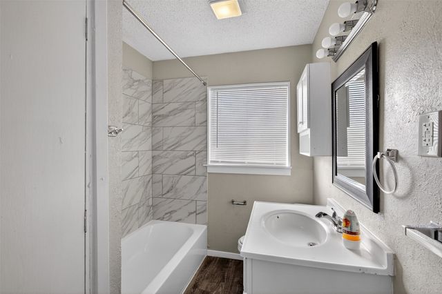 701 Harrison Lane, Hurst, TX 76053