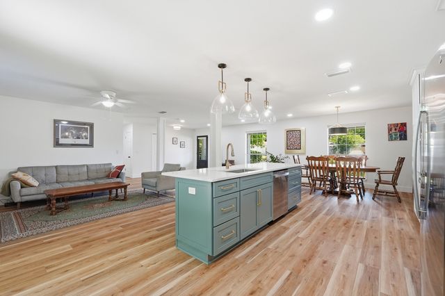 12 Pinehurst Drive, Shalimar, FL 32579