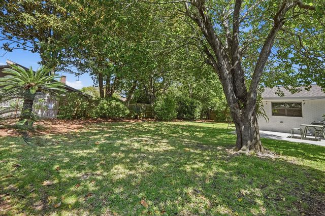 12 Pinehurst Drive, Shalimar, FL 32579