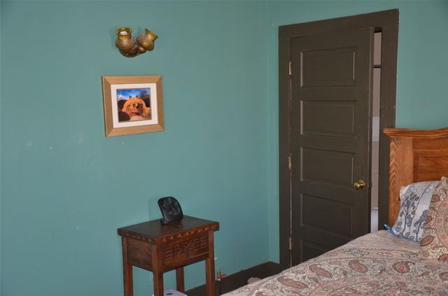 147 Old Windmill Trail, Madrid, NM 87010