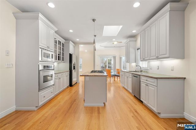 137 6th Street, Cresskill, NJ 07626