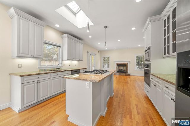 137 6th Street, Cresskill, NJ 07626