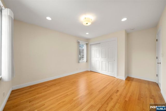 137 6th Street, Cresskill, NJ 07626