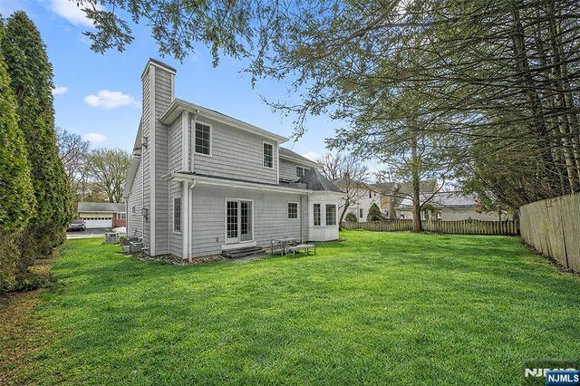 137 6th Street, Cresskill, NJ 07626