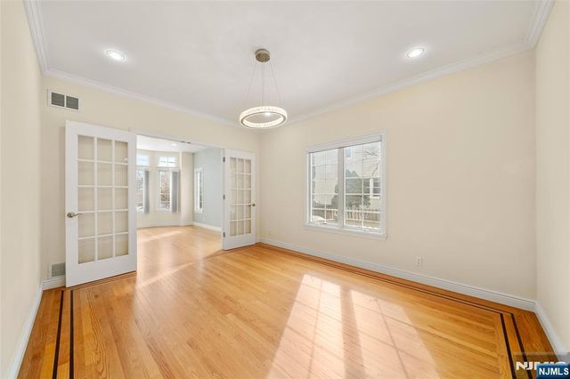 137 6th Street, Cresskill, NJ 07626