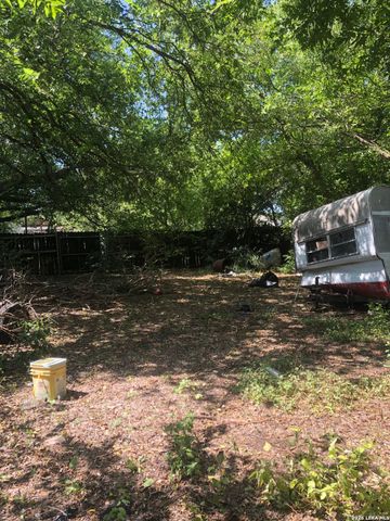 101 Hillrose, San Antonio, TX 78207