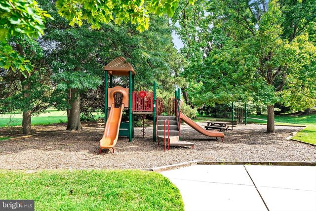 69 E SHREWSBURY PL, Princeton, NJ 08540