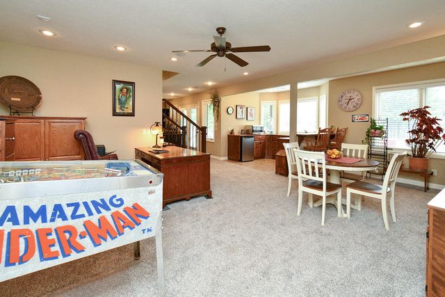 1402 N Rockingham Avenue, Nixa, MO 65714
