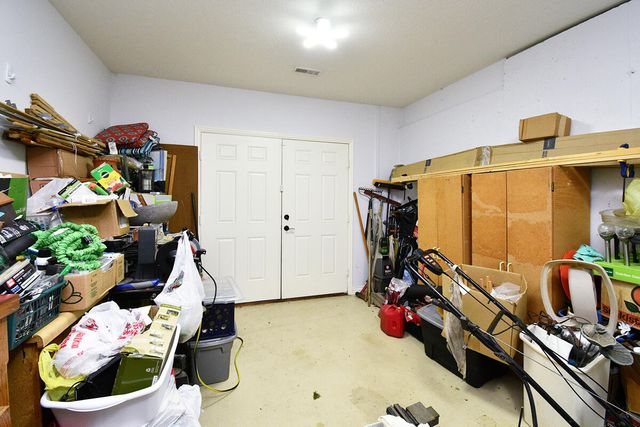 1402 N Rockingham Avenue, Nixa, MO 65714
