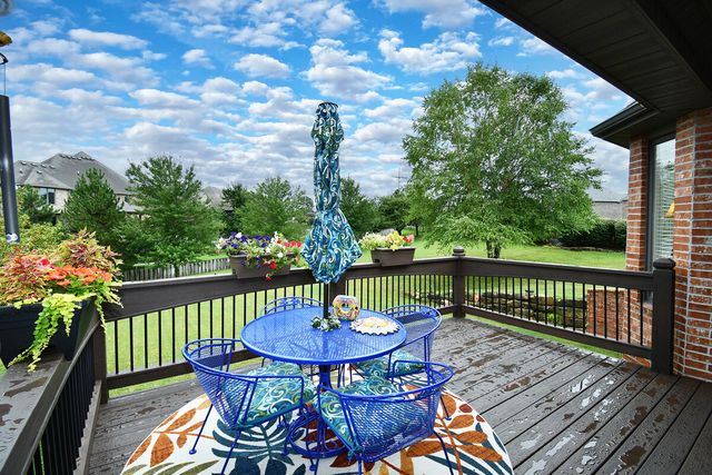 1402 N Rockingham Avenue, Nixa, MO 65714
