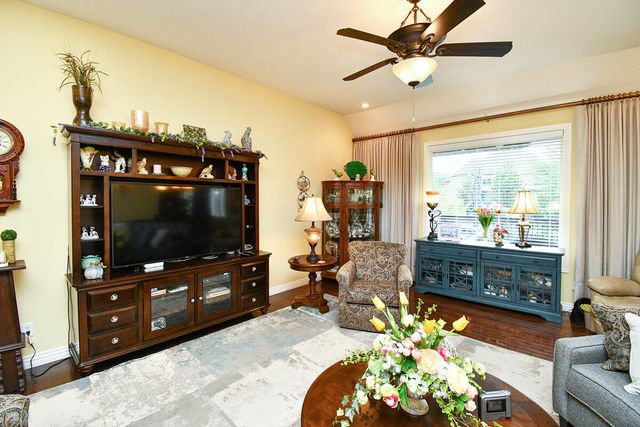 1402 N Rockingham Avenue, Nixa, MO 65714