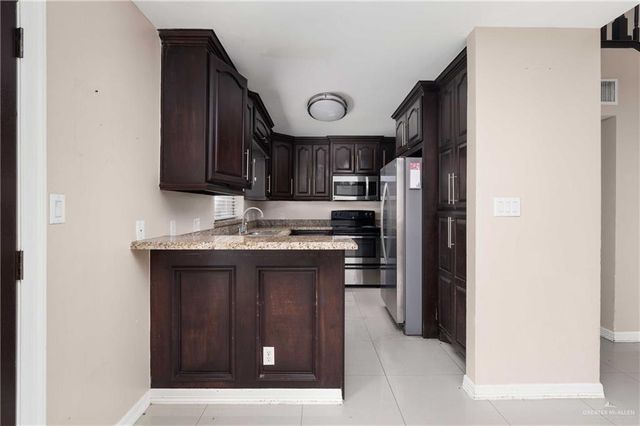 1312 Bluewing Circle, Brownsville, TX 78520