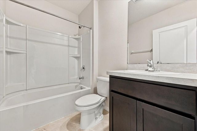 17343 HARVEST MOON WAY, Bradenton, FL 34211