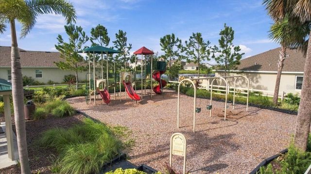 17343 HARVEST MOON WAY, Bradenton, FL 34211