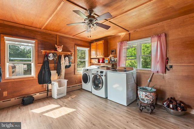 415 GEIGEL HILL RD, Upper Black Eddy, PA 18972