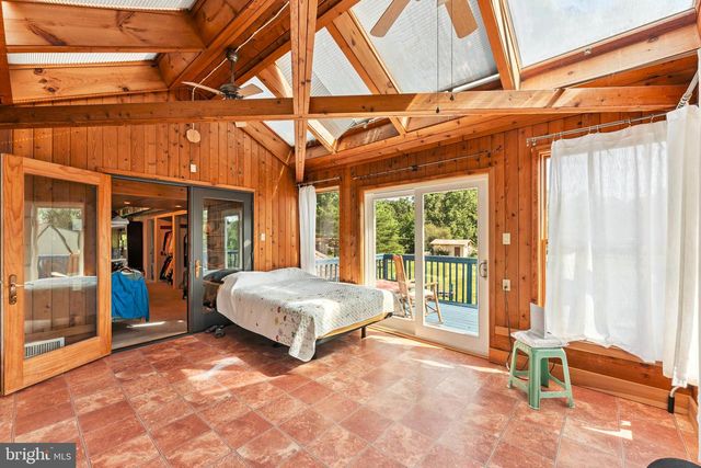 415 GEIGEL HILL RD, Upper Black Eddy, PA 18972