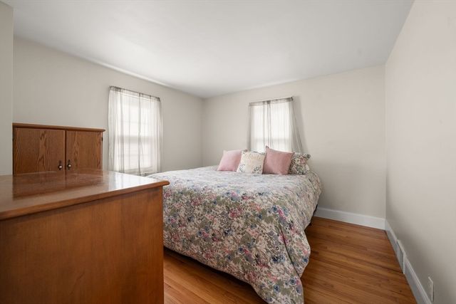24 Wilbur St, Raynham, MA 02767