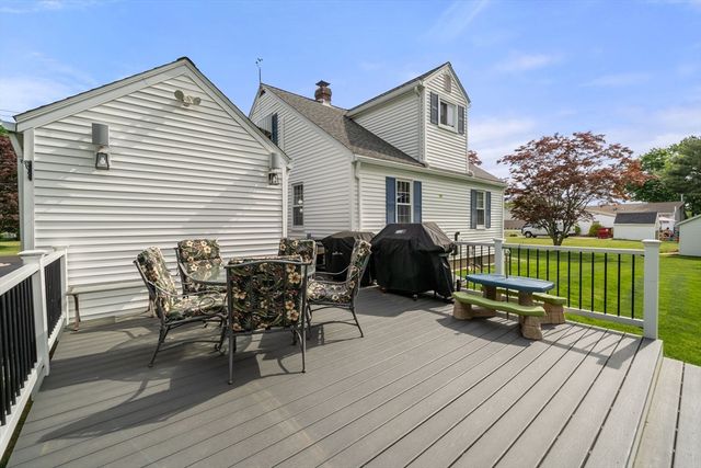 24 Wilbur St, Raynham, MA 02767