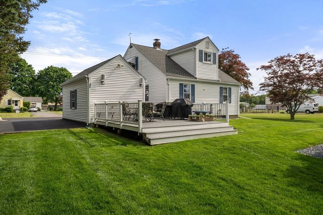 24 Wilbur St, Raynham, MA 02767