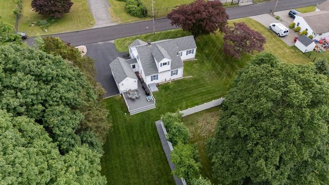 24 Wilbur St, Raynham, MA 02767