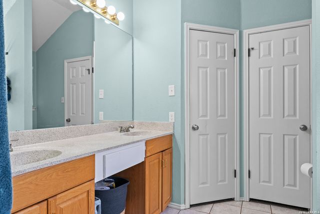 7031 Quail Wilde, San Antonio, TX 78250