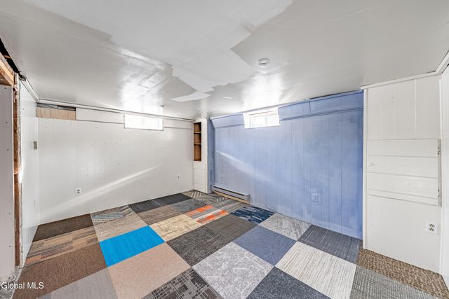 983 Us Route 9W, Bethlehem, NY 12158