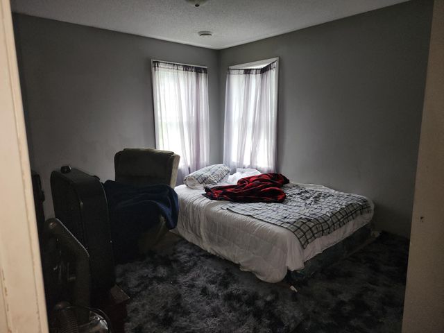 66 Stevens Street E, Saint Paul, MN 55107