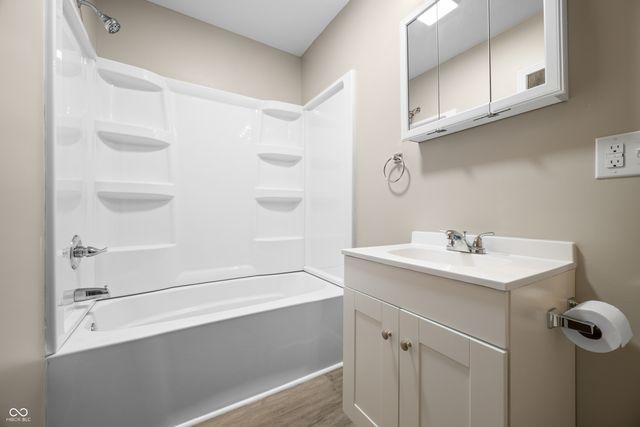 7784 E 775 S, Nineveh, IN 46164