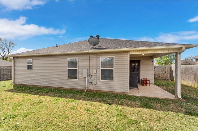 3842 Bueno Avenue, Springdale, AR 72764