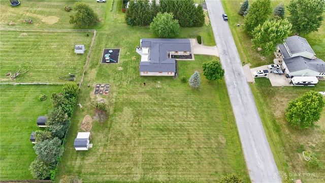 2470 Leon Lane, Springfield, OH 45502