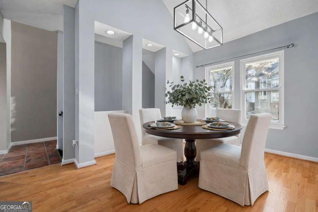 802 Ivy Green Lane SE, Marietta, GA 30067