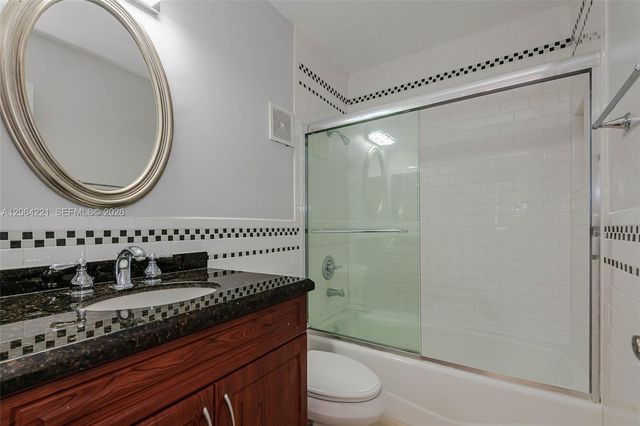 4520 SW 68th Ct Cir 25-5, Miami, FL 33155