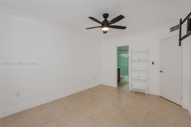 4520 SW 68th Ct Cir 25-5, Miami, FL 33155