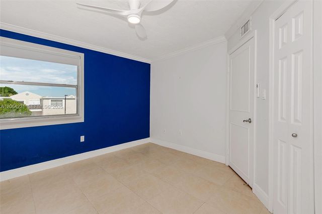 4520 SW 68th Ct Cir 25-5, Miami, FL 33155
