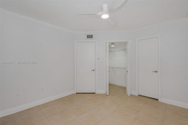 4520 SW 68th Ct Cir 25-5, Miami, FL 33155