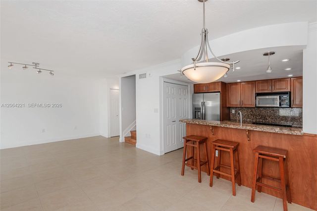 4520 SW 68th Ct Cir 25-5, Miami, FL 33155