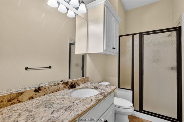 1909 Debbie Drive, Bryan, TX 77802