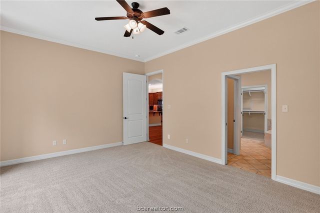 1909 Debbie Drive, Bryan, TX 77802