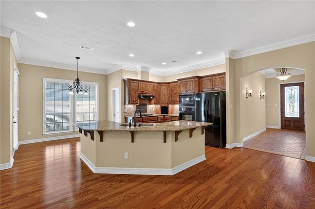 1909 Debbie Drive, Bryan, TX 77802