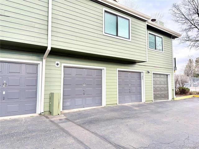 540 S Forest St 3-202, Denver, CO 80246