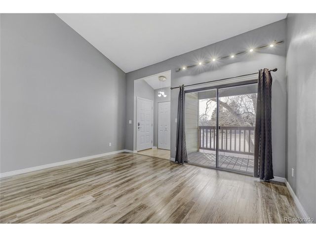 540 S Forest St 3-202, Denver, CO 80246