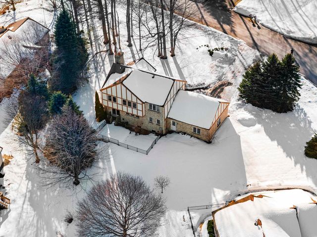 5270 N Liberty, Traverse City, MI 49685