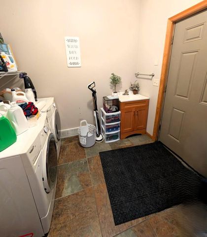 4240 Irvine Avenue NW 34, Bemidji, MN 56601