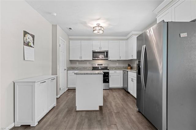5513 Lake RD, Suffolk, VA 23435