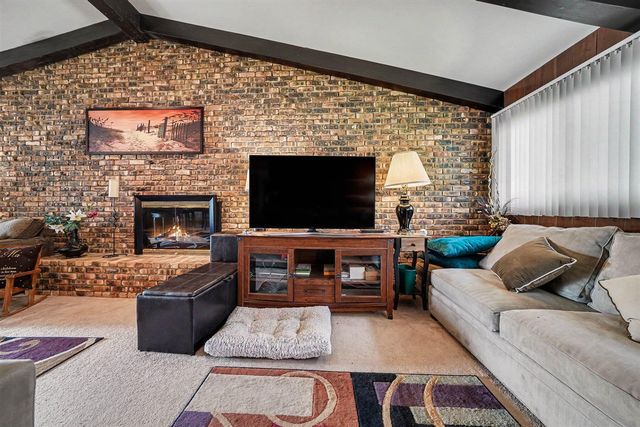 50575 W Lakeshore Drive, Dowagiac, MI 49047