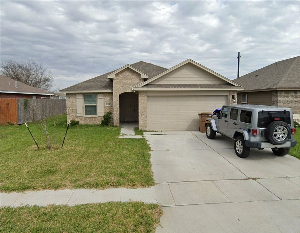 1834 Kentucky Derby Dr, Corpus Christi, TX 78417