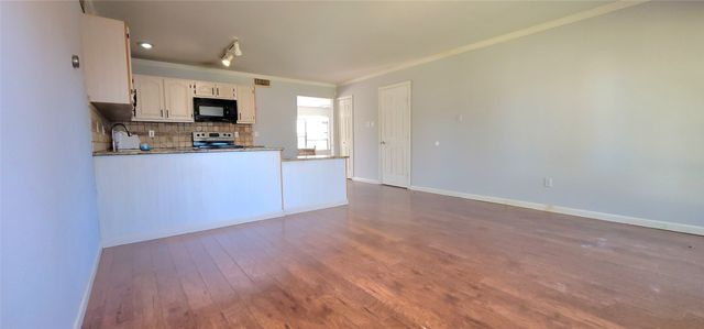 2231 Ridgedale Drive, Carrollton, TX 75006