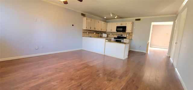 2231 Ridgedale Drive, Carrollton, TX 75006